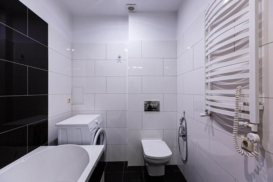 Apartamento Цехова 1 Leópolis Exterior foto